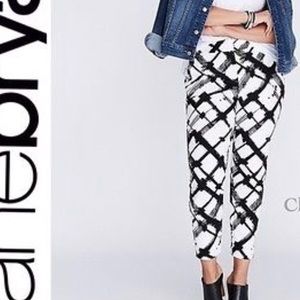 Ankle Pants with black and white scribble print